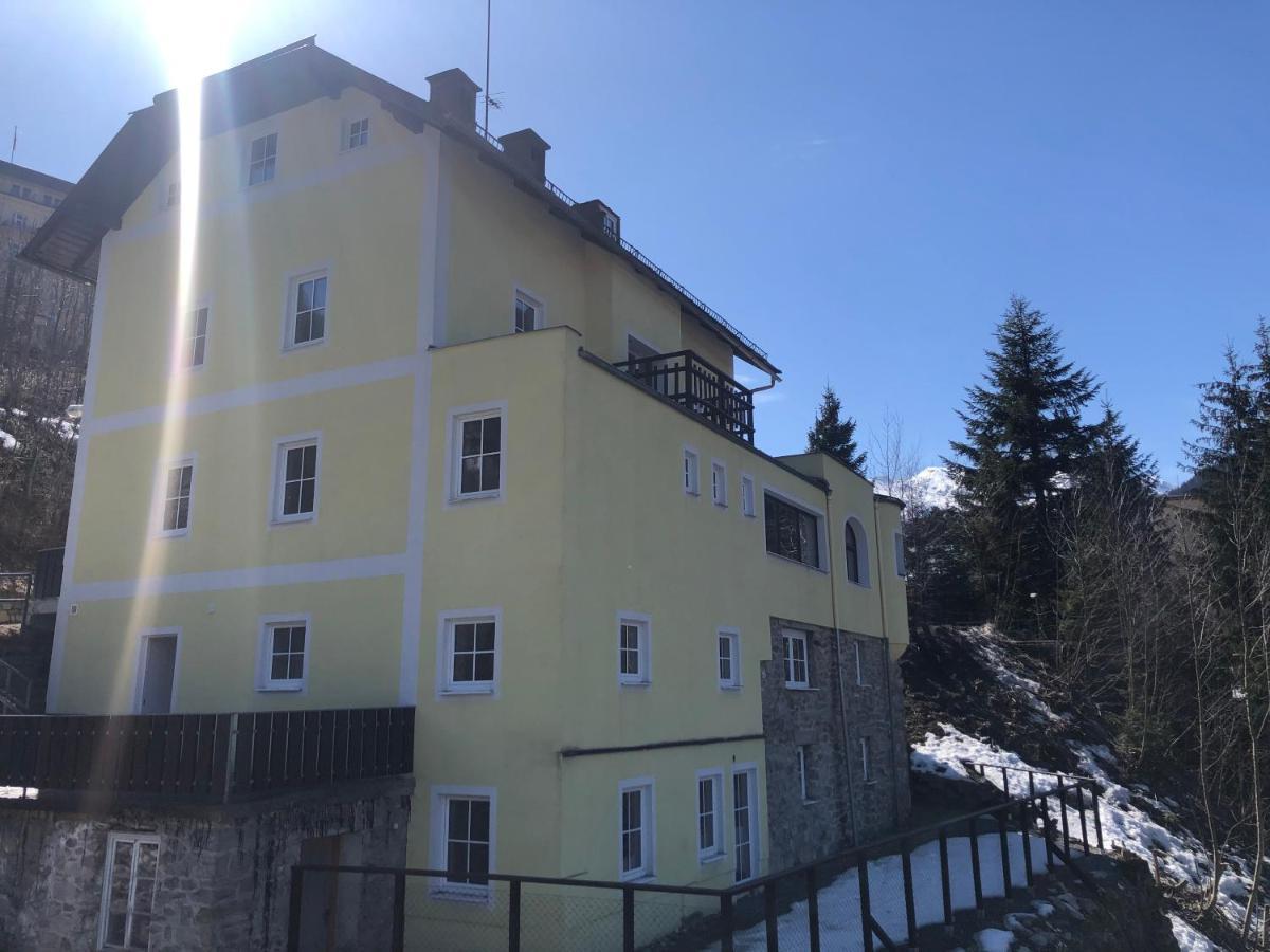 Badberg Apartment